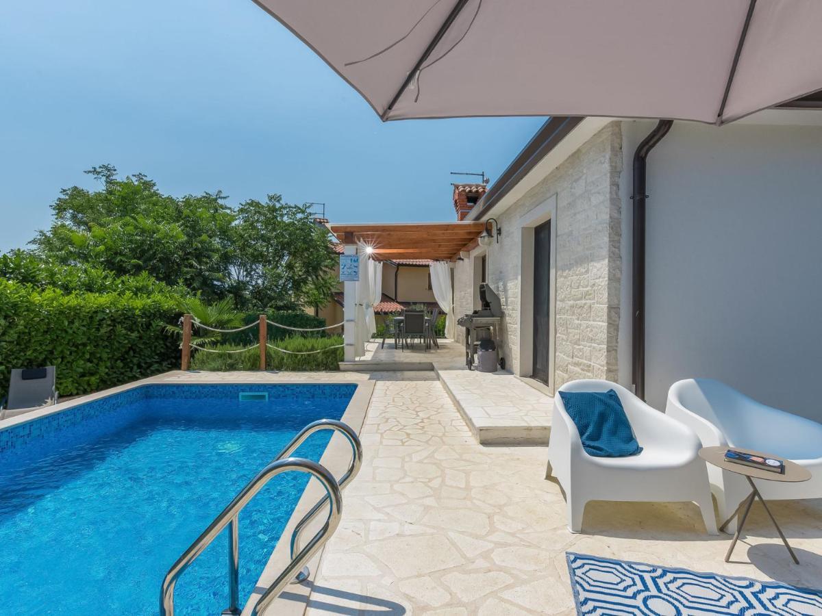 Holiday Home Villa Joy By Interhome Новиград Екстериор снимка